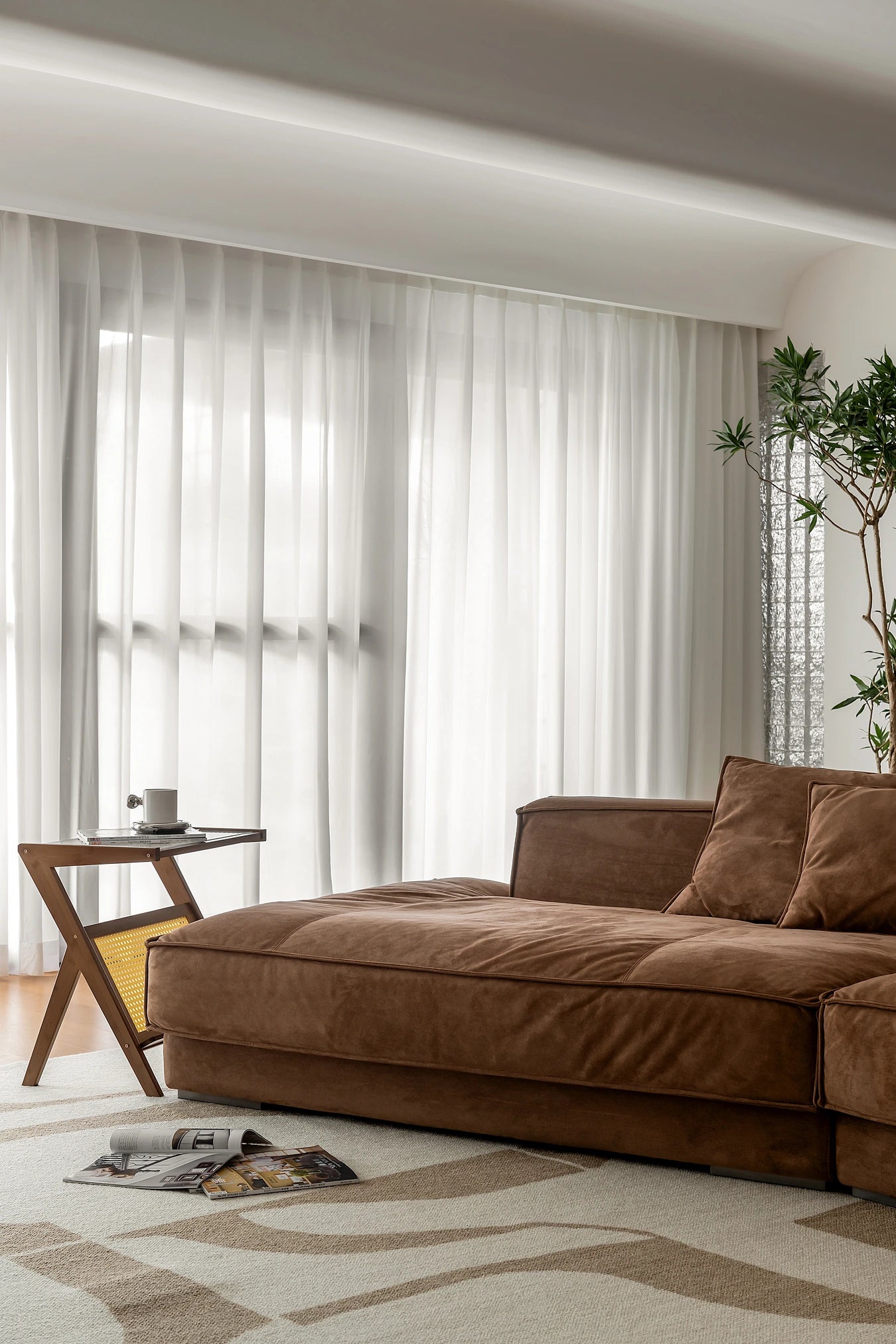 Modern Solid Wood Apartment Interior