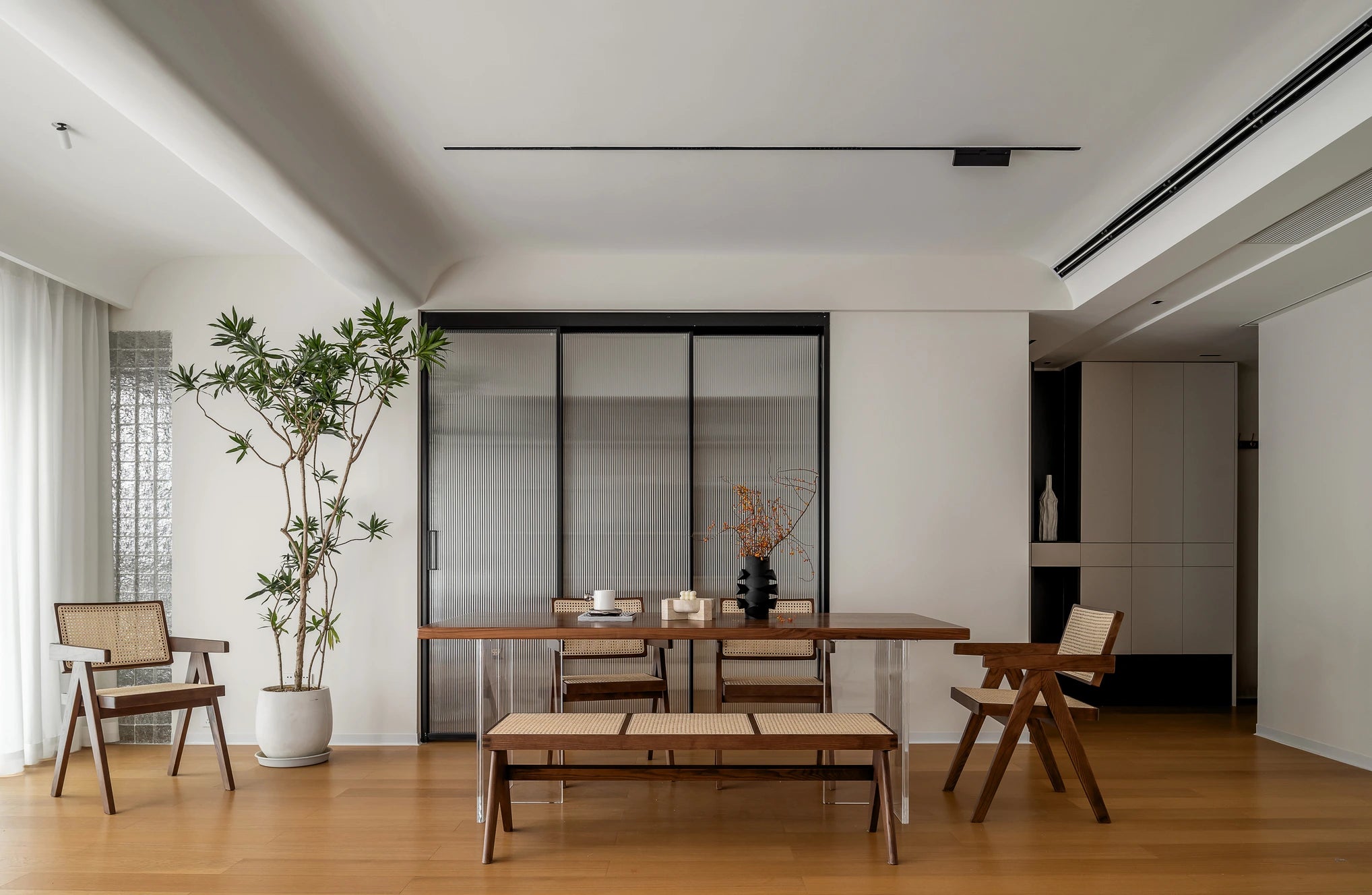 Modern Solid Wood Apartment Interior