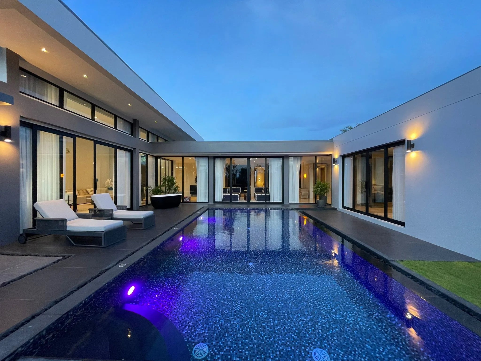 Pattaya Villa Furniture Configuration